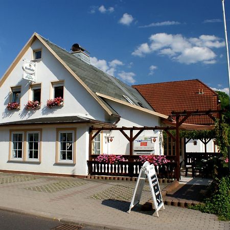 Hotel Am Gisselgrund Frankenhain Exterior photo